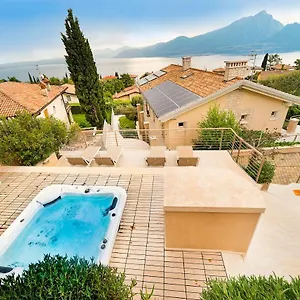 Kiara Apartment Torri Del Benaco