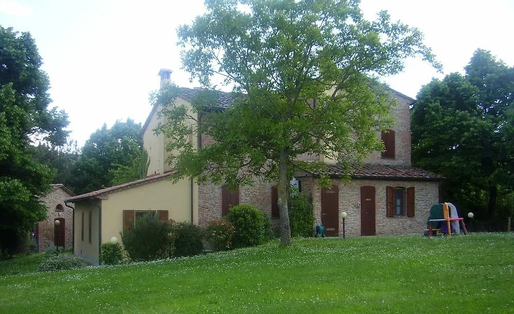 Agriturismo Il Prato Palaia Bauernhof